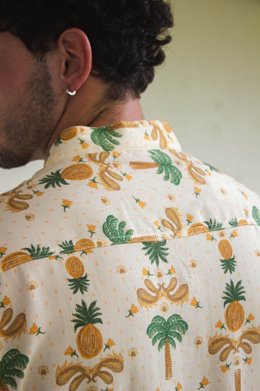 06 camisa de botao gola padre horizonte tropical