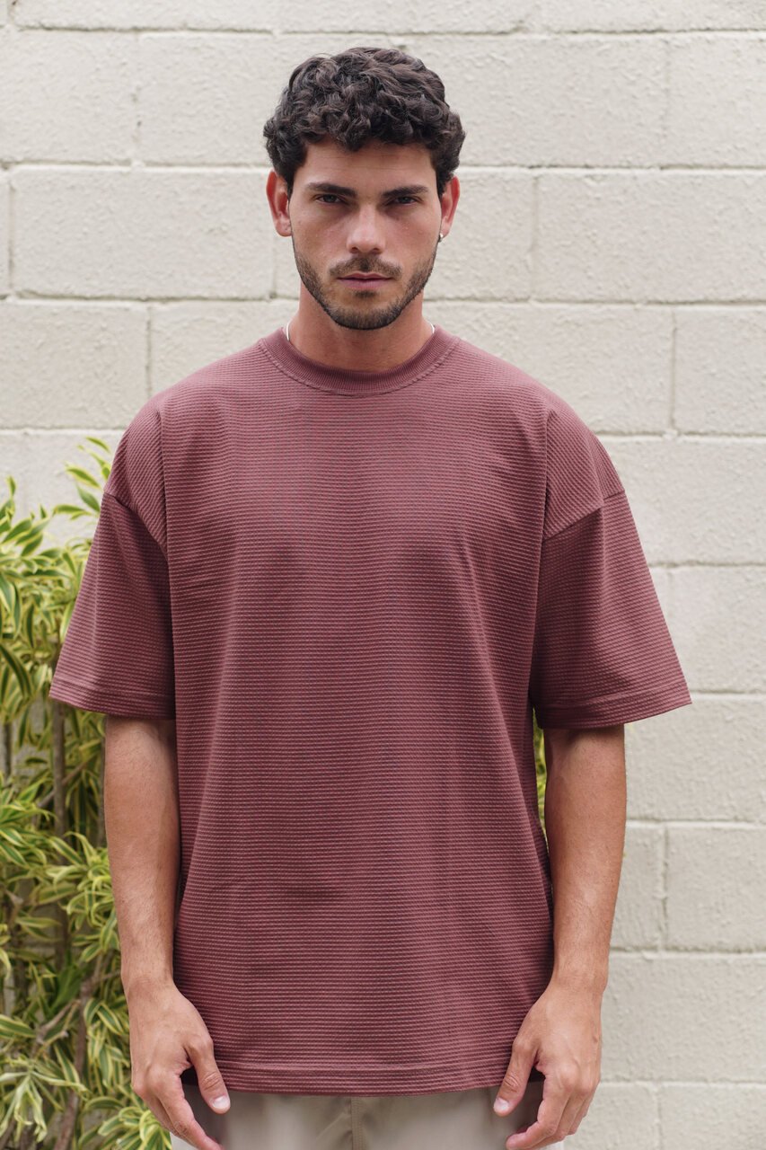 06 camiseta oversized horizonte claro