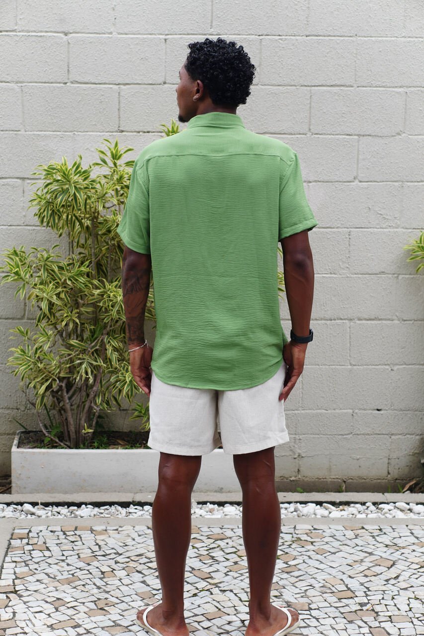 01 camisa de botao gola padre areia do vento